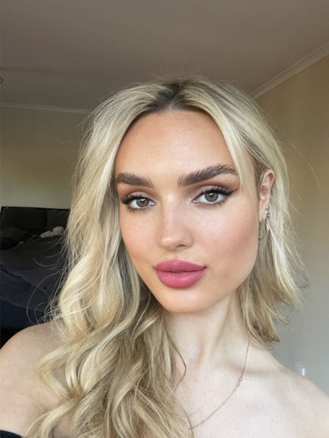 Miss Cassandra PEONY (Matte)